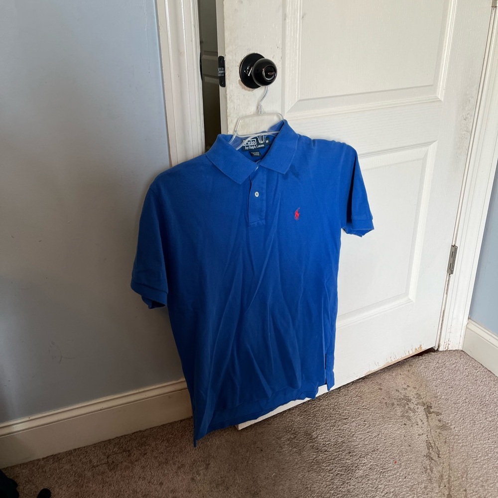 Adult Medium Polo Ralph Lauren shirt Great condition just smallwrinkles no stain